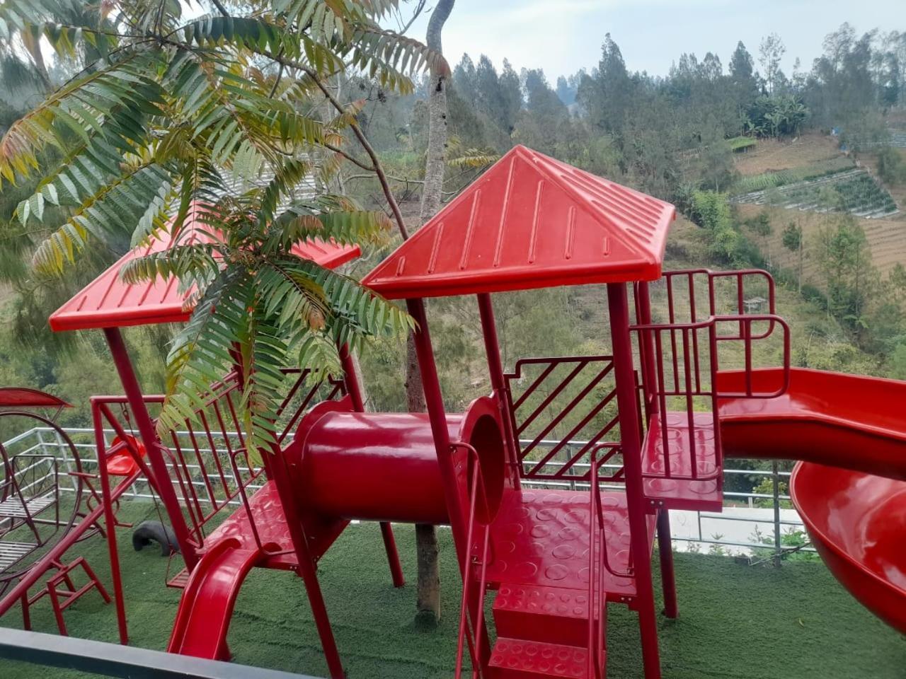 Hotel Nature Bromo And Resort Pasuruan Eksteriør billede