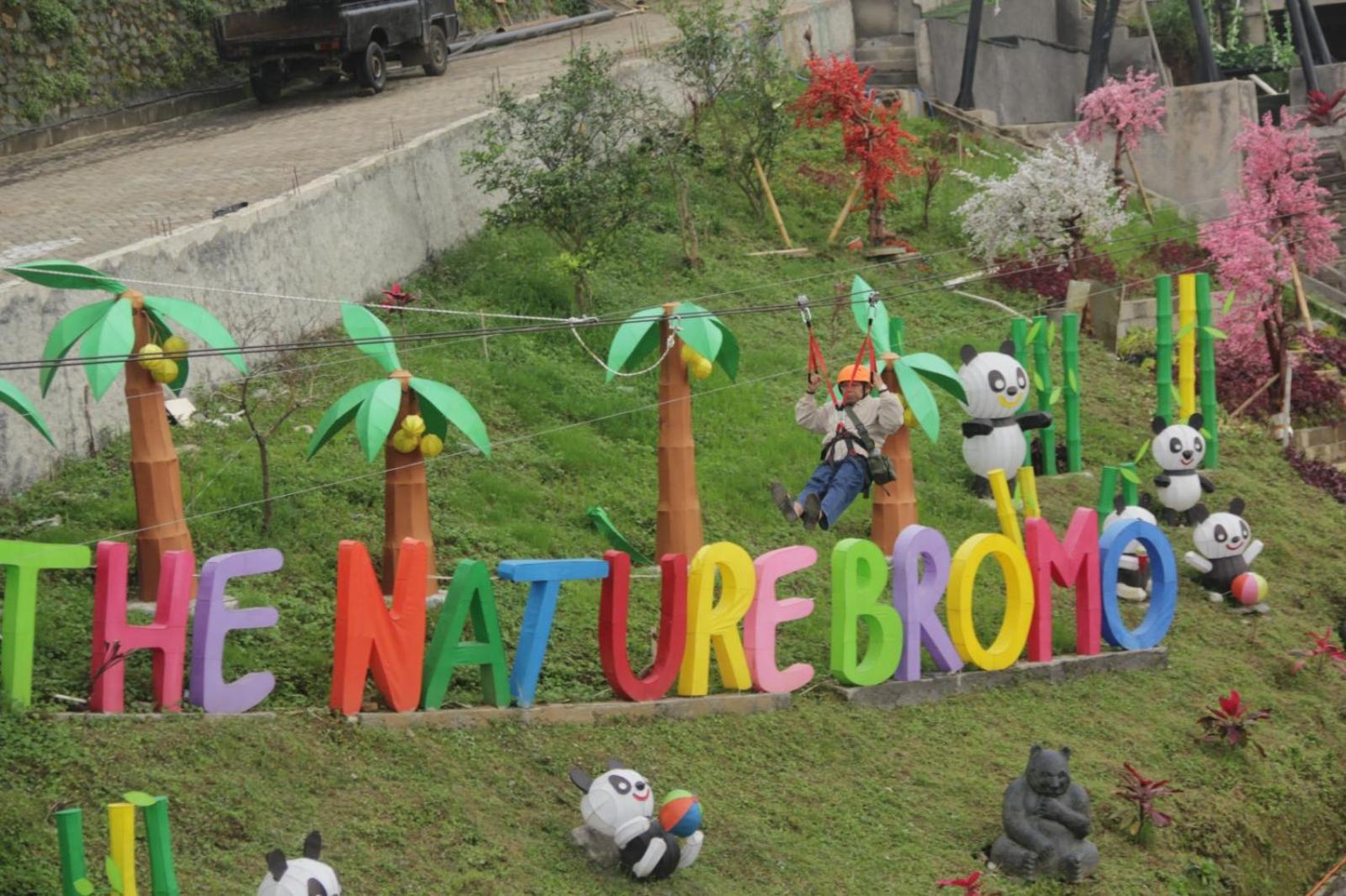 Hotel Nature Bromo And Resort Pasuruan Eksteriør billede
