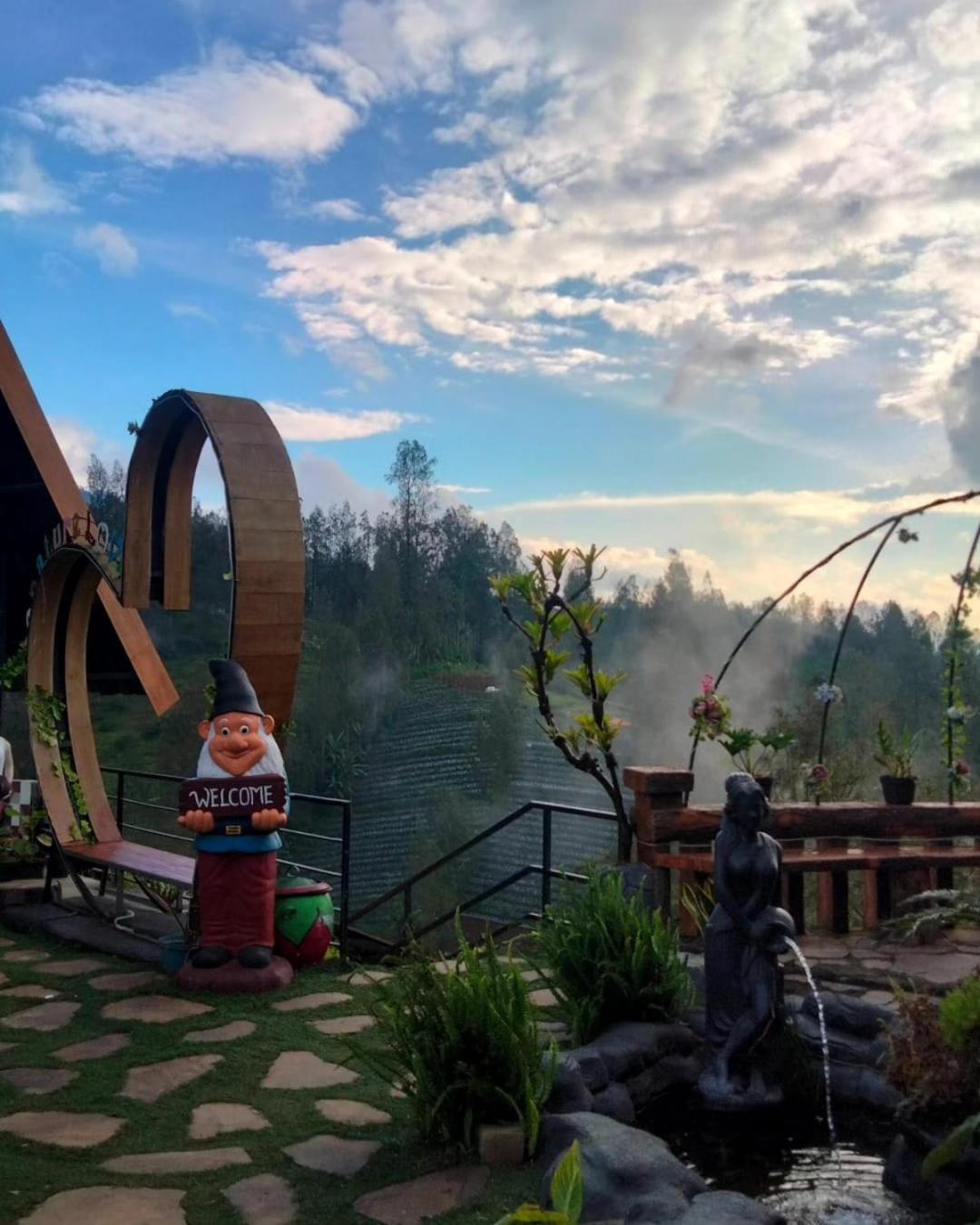 Hotel Nature Bromo And Resort Pasuruan Eksteriør billede