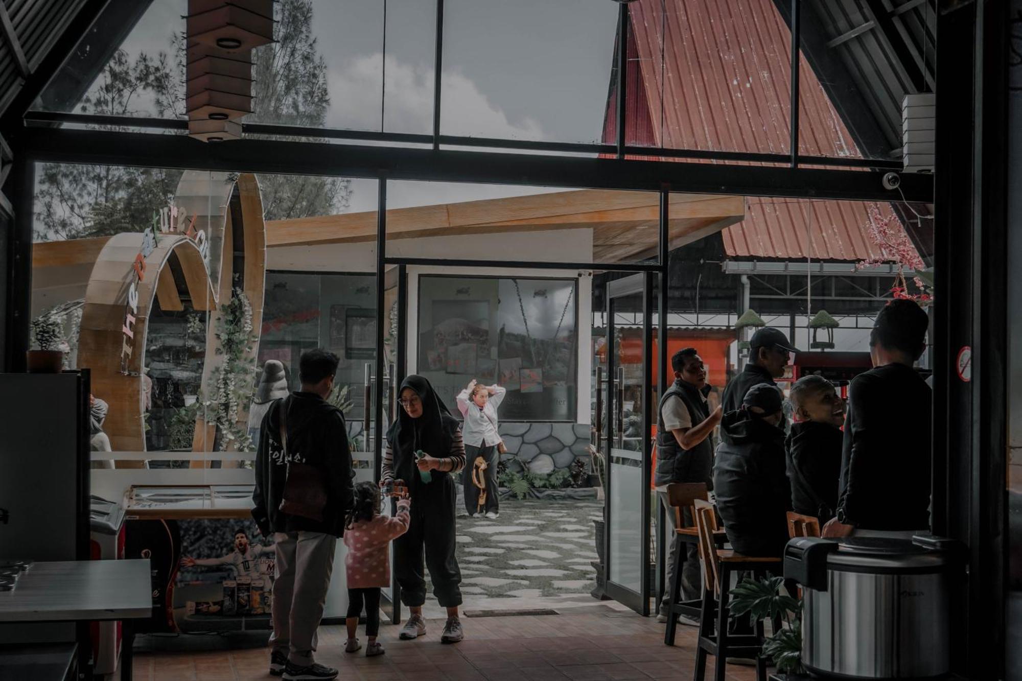 Hotel Nature Bromo And Resort Pasuruan Eksteriør billede