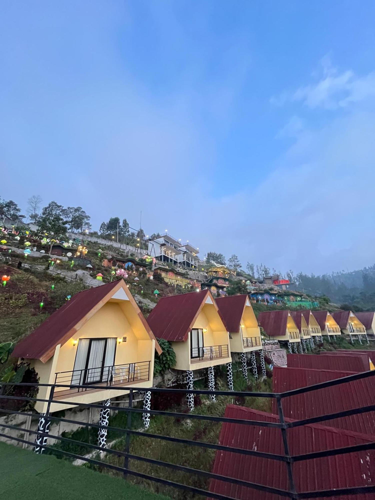 Hotel Nature Bromo And Resort Pasuruan Eksteriør billede